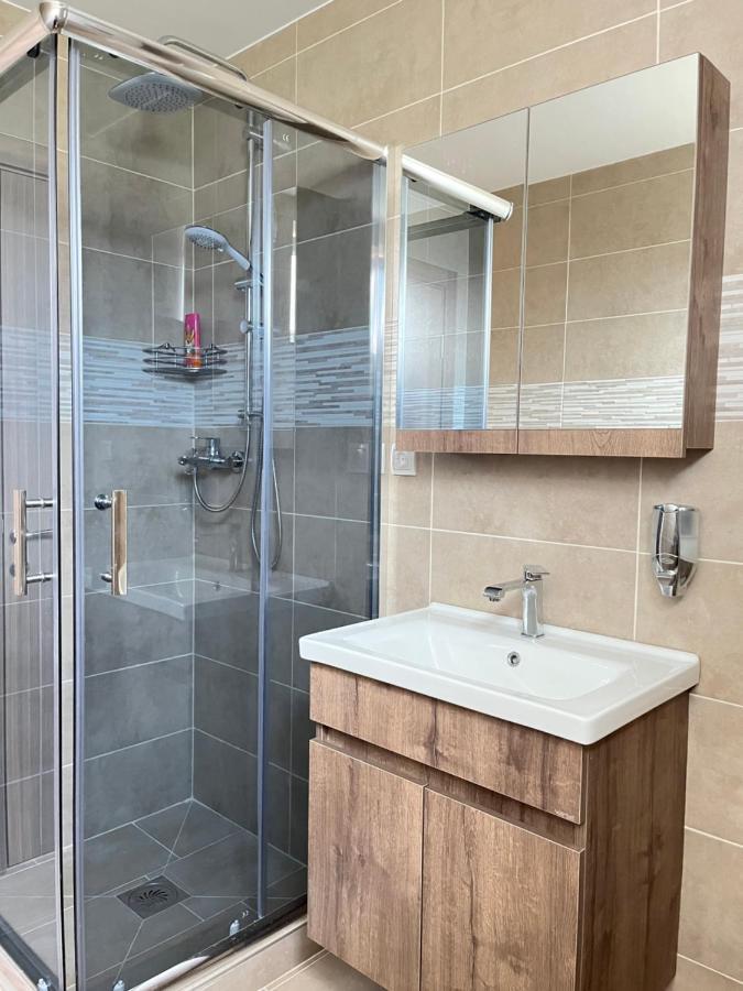 Surcin Apartment Ledine Εξωτερικό φωτογραφία