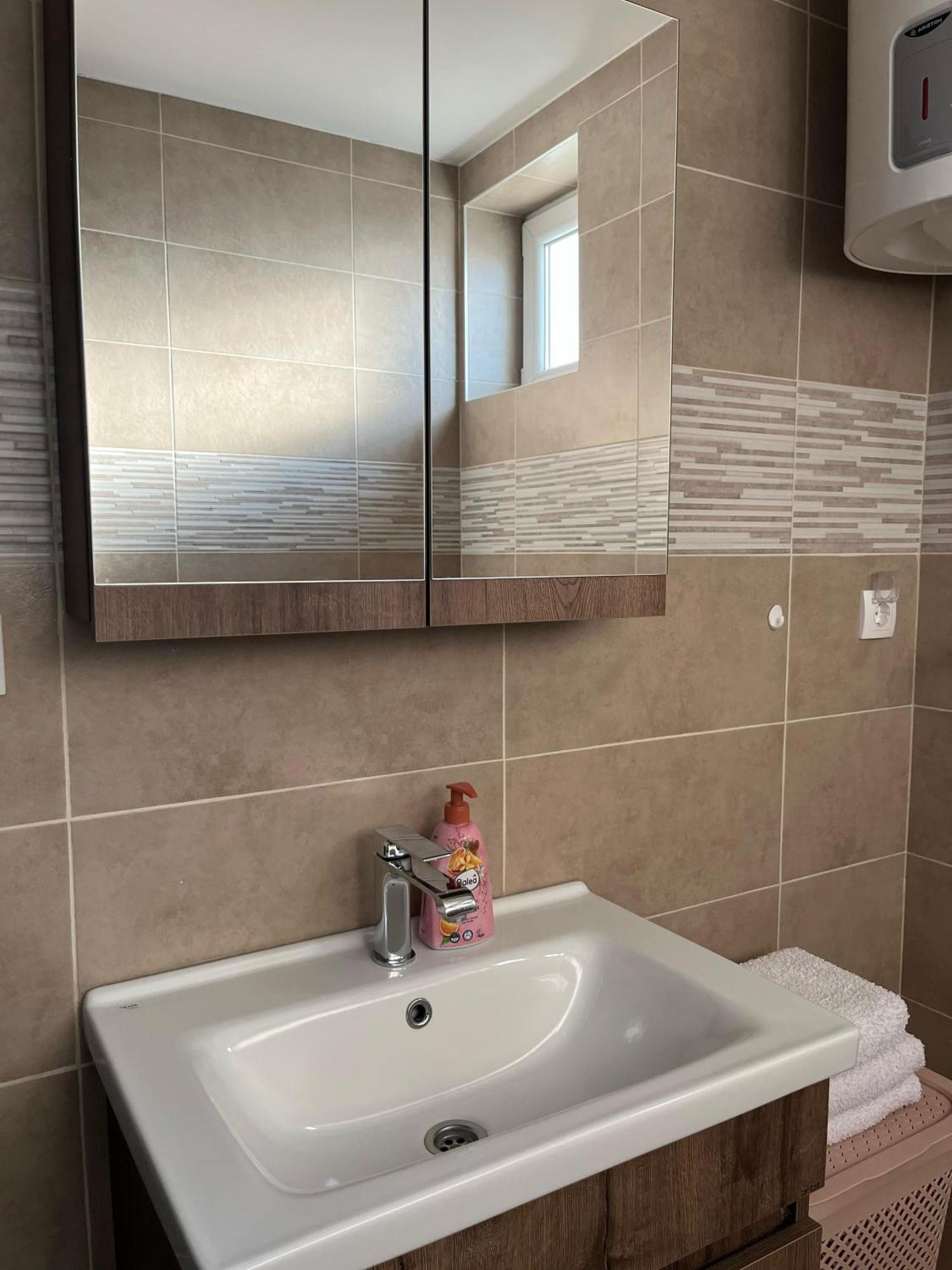 Surcin Apartment Ledine Εξωτερικό φωτογραφία